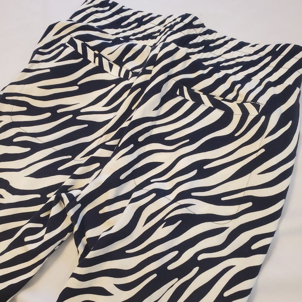 Cabi Atc Zebra Jogger Athleisure Pants - Size Sma… - image 5